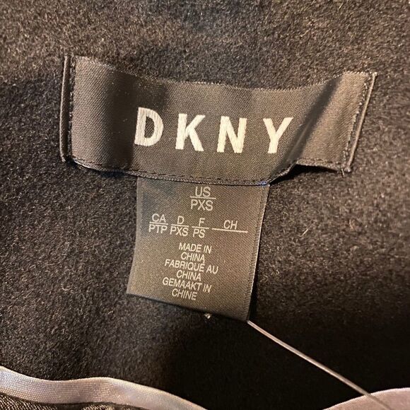 DKNY Petite Faux Leather Trim Black Wool Coat Size PXS NWT - Picture 8 of 8